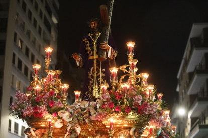 Un momento de la Procesión de la Pasión.