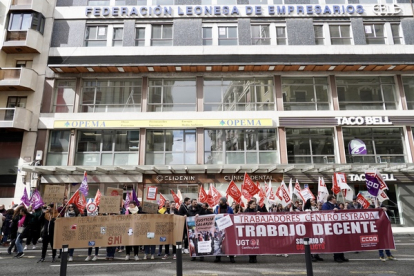 Los trabajadores del Centro Estada intensifican sus movilizaciones para exigir mejores derechos.