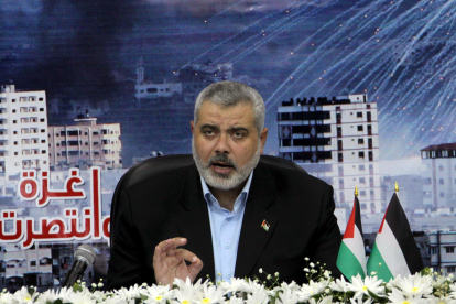 Foto de archivo del jefe del buró político del grupo islamista radical palestino Hamás, Ismail Haniye. EFE/Mohammed Saber
                      [I]