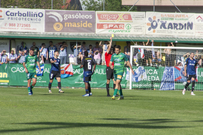 La Deportiva puntúa en Arenteiro.