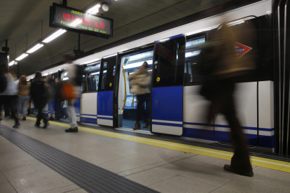 Imagen de archivo del metro de Madrid. EFE/J.P. Gandul