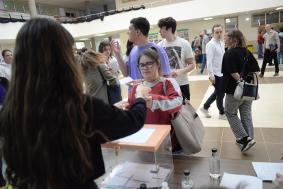 Votaciones en la Universidad.