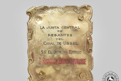 La familia Franco subasta en una casa canadiense varios de los objetos que pertenecieron al dictador. En la misma plataforma se pueden adquirir otras piezas históricas del fascismo italiano y el nazismo alemán, dos de los periodos más negros de la historia