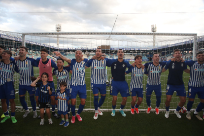 La Deportiva se clasificó para la fase de ascenso a Segunda División.