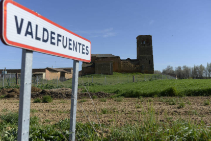 Cartel de Valdefuentes.