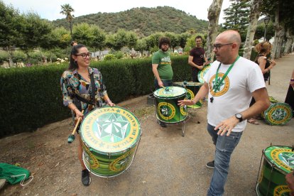 La música del Fiestizaje pone el contrapunto al silencio de Las Edades del Hombre en Villafranca