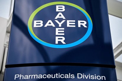 Leverkusen (Germany), 13/08/2020.- Logo de la empresa famaceútica alemana Bayer. (Alemania) EFE/EPA/SASCHA STEINBACH
