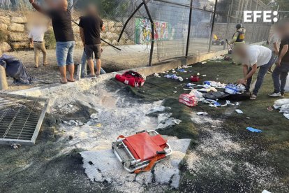 JERUSALÉN , 27/07/2024.-Al menos nueve personas, la mayoría niños y adolescentes, han muerto este sábado tras la caída de un proyectil disparado desde el Líbano contra la ciudad de Majdal Shams, en los altos del Golan, en el norte de Israel, según confirmaron fuentes médicas a medios israelíes. EFE/Estrella de David Roja SOLO USO EDITORIAL /SOLO DISPONIBLE PARA ILUSTRAR LA NOTICIA QUE ACOMPAÑA (CRÉDITO OBLIGATORIO)