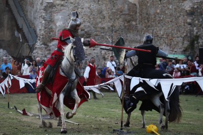 Justas y cena popular en el Medieval de Carracedo