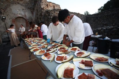 Justas y cena popular en el Medieval de Carracedo