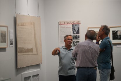 La Biblioteca abre una muestra sobre los años del Ensanche de Ponferrada