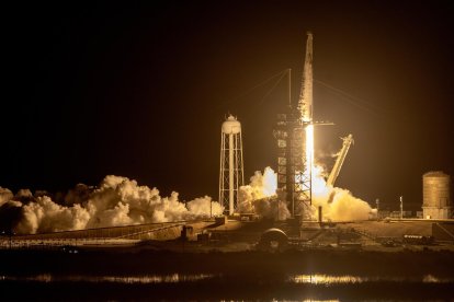 Fotografía de archivo de una nave espacial de la compañía SpaceX. EFE/EPA/CRISTOBAL HERRERA-ULASHKEVICH