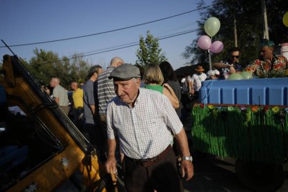 Valdevimbre vive la primera jornada de su Fiesta del Vino.