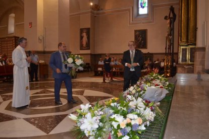 Ofrenda floral a la Virgen de la Asunción