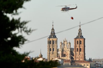 Imágenes del fuego, declarado de nivel 2.