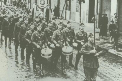 IMAGEN DE LEON DURANTE LA EPOCA DE LA GUERRA CIVIL ESPAÑOLA ( 1936 - 1939 ), EN LA QUE PARTICIPARON LOS ALEMANES NAZIS DE HITLER CON LA LEGION CONDOR