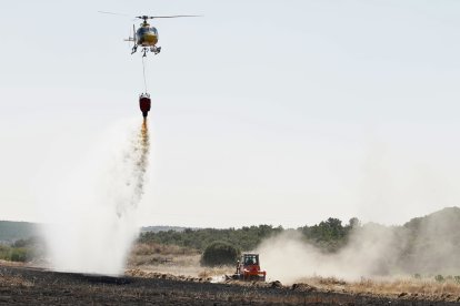 El incendio forestal de Castrillo de los Polvazares (León) baja a nivel 1