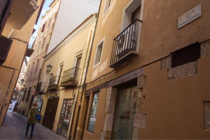 La ronda del Degolladero, la avenida dedicada al diablo, la calle Quebrantahuesos... en el callejero de la ciudad de Zamora. EFE/Mariam A. Montesinos