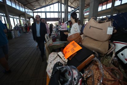 Los comerciantes se han instalado en el Museo del Ferrocarril