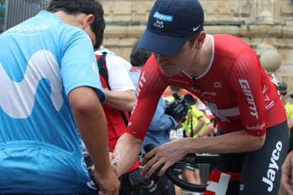 Decimocuarta etapa de la vuelta ciclista con un recorrido de media montaña entre Villafranca del Bierzo y Villablino.