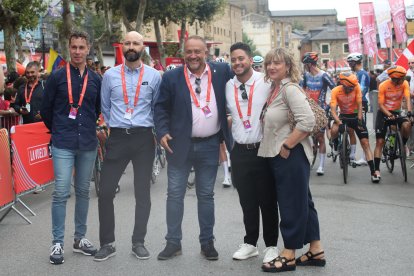 Decimocuarta etapa de la vuelta ciclista con un recorrido de media montaña entre Villafranca del Bierzo y Villablino.