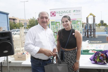 Entrega de premios del torneo benéfico de golf de Aspace León