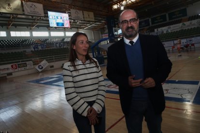 La concejala de Deportes y el alcalde de Ponferrada.