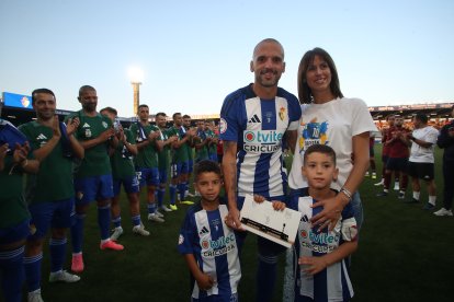 Imagen del partido homenaje al jugador blanquiazul.