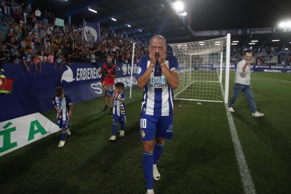 Imagen del partido homenaje al jugador blanquiazul.