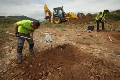 Concluyen las excavaciones para exhumar víctimas de la represión franquista en el cementerio del Carmen de Ponferrada