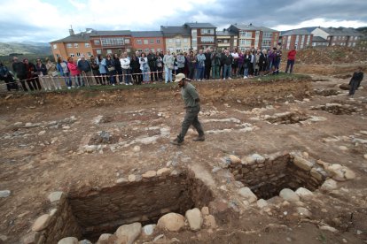 Concluyen las excavaciones para exhumar víctimas de la represión franquista en el cementerio del Carmen de Ponferrada