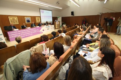 Cerca de 200 profesionales de toda Castilla y León participaron en la jornada celebrada en el Campus de Ponferrada.