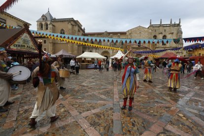 Inauguración del mercado medieval.