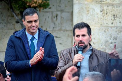 Pedro Sánchez junto a Luis Tudanca en una imagen de archivo