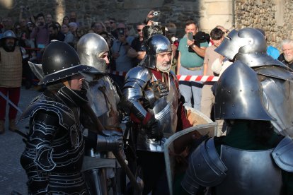 Las mejores fotos de la recreación del asalto irmandiño al Castillo de Ponferrada.