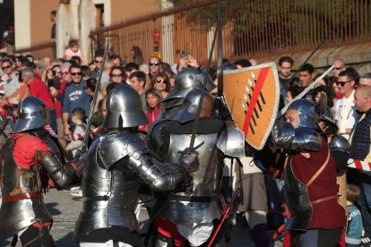 Las mejores fotos de la recreación del asalto irmandiño al Castillo de Ponferrada.