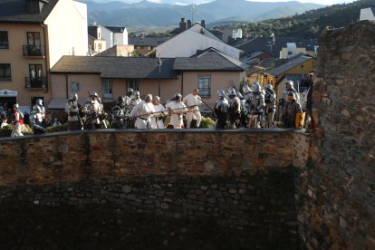 Las mejores fotos de la recreación del asalto irmandiño al Castillo de Ponferrada.