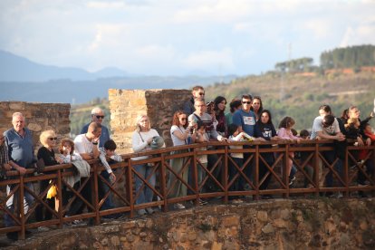 Las mejores fotos de la recreación del asalto irmandiño al Castillo de Ponferrada.