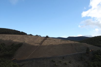 Las cicatrices del carbón en los montes del Bierzo Alto