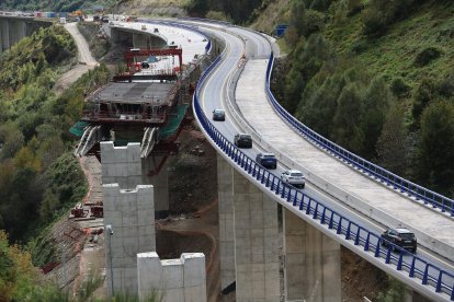 obras viaducto de O Castro foto Luis de la Mata