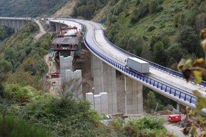 obras viaducto de O Castro foto Luis de la Mata