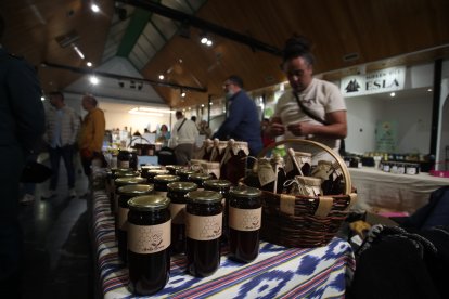 Apertura de la Feria de la Miel en Camponaraya