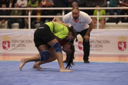 Corro Campeón de Campeones de lucha leonesa