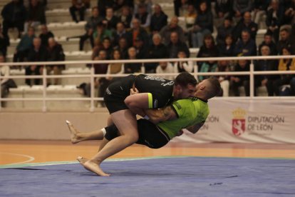 Corro Campeón de Campeones de lucha leonesa