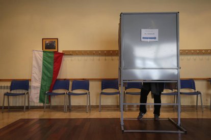 Votaciones a las elecciones de Bulgaria en León.