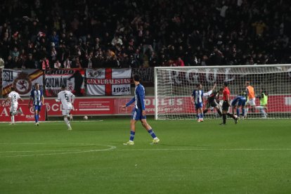 El derbi en imágenes.