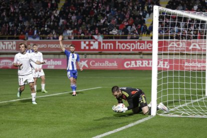 Imágenes del derbi Cultural Leonesa - Ponferradina.