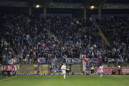 Imágenes del derbi Cultural Leonesa - Ponferradina.