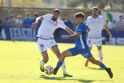 El equipo leonés refuerza la cabeza en Urritxe