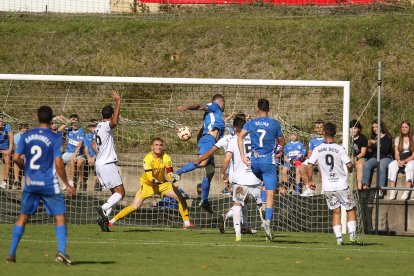 El equipo leonés refuerza la cabeza en Urritxe